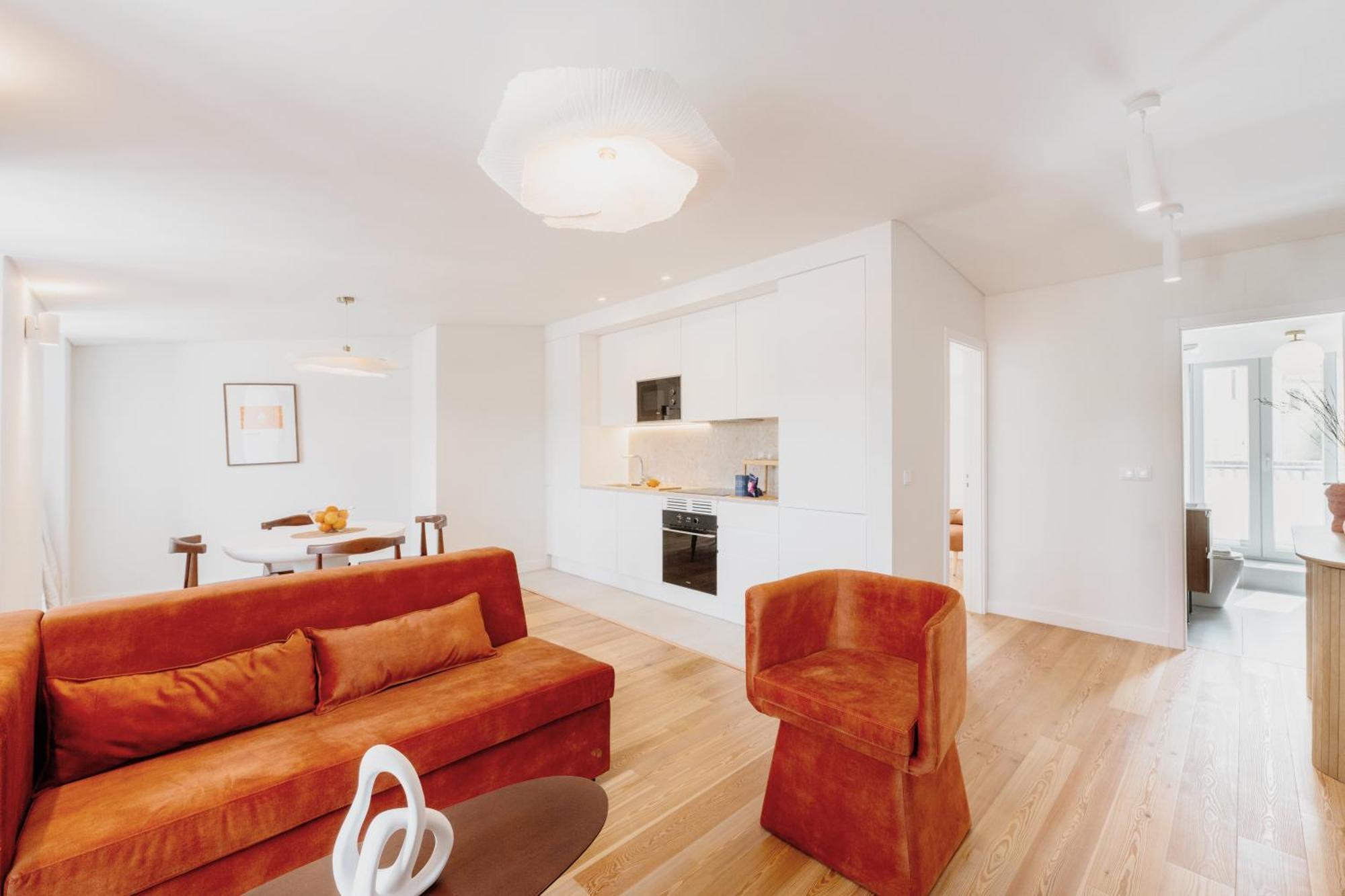 Apartment Mary Orange - No 236 2e - Stylish One-bedroom Escape